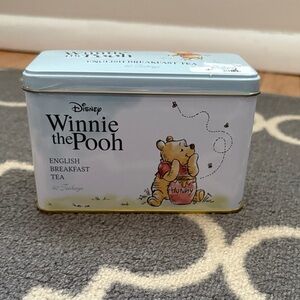 Disney Winnie the Pooh Tea & Tin